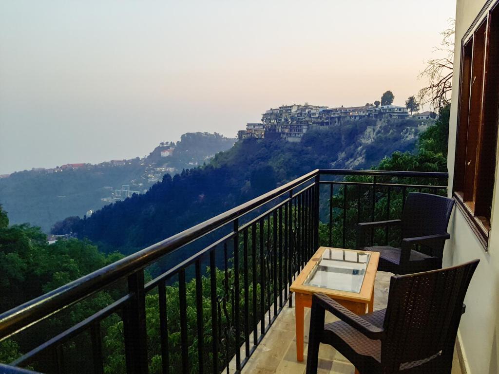 Hotel Oakland Landour Mussoorie Exterior foto